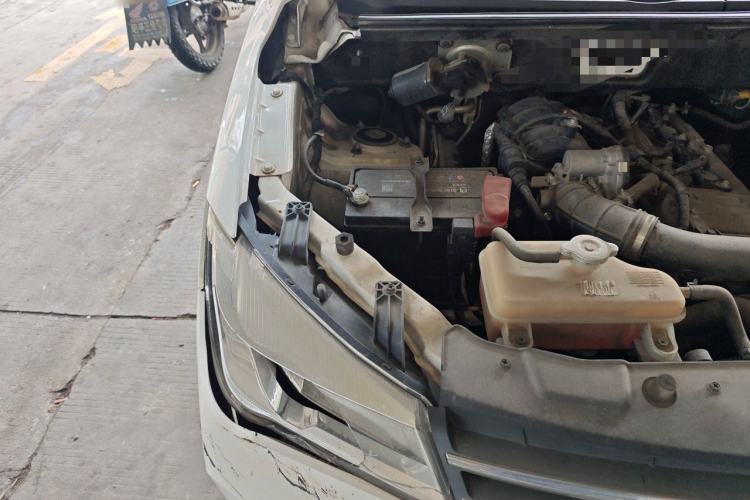 Used Dongfeng Fengon 330 2019 1.5L Manual Practical II China VI Engine Bay Right
