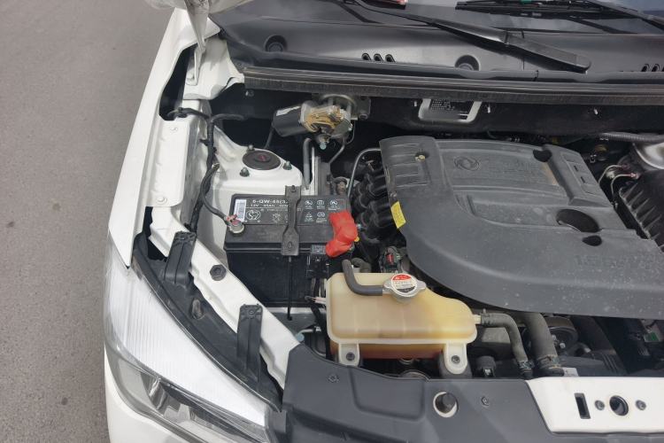 Used Dongfeng Fengon 330 2019 1.5L Manual Utility Grade I China VI Engine Bay Right