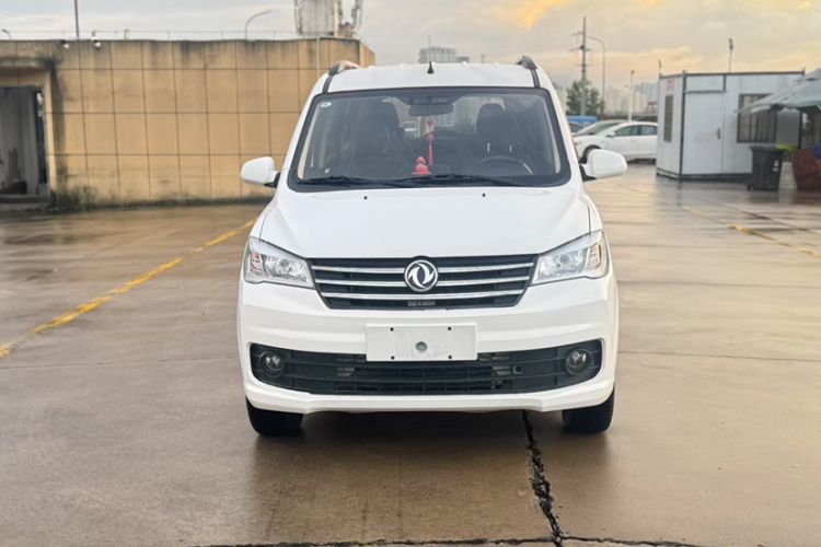 Used Dongfeng Fengon 330 2019 1.5L 330S Manual Comfort Version China VI Standard Exterior 1