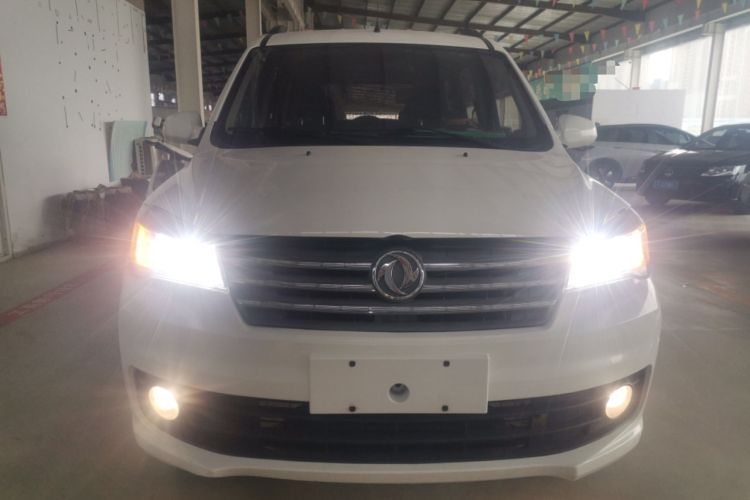 Used Dongfeng Fengon 330 2019 1.5L 330S Manual Comfort Version China VI Standard Exterior 1