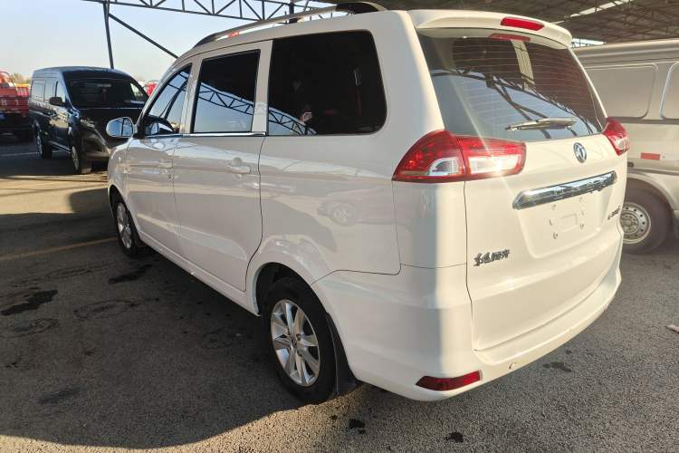Used Dongfeng Fengon 330 2019 1.5L 330S Manual Comfort Version China VI Standard Exterior 3