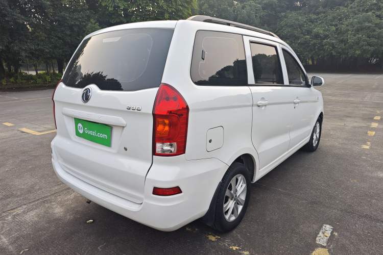 Used Dongfeng Fengon 330 2019 1.5L Manual Practical II China VI Exterior 5