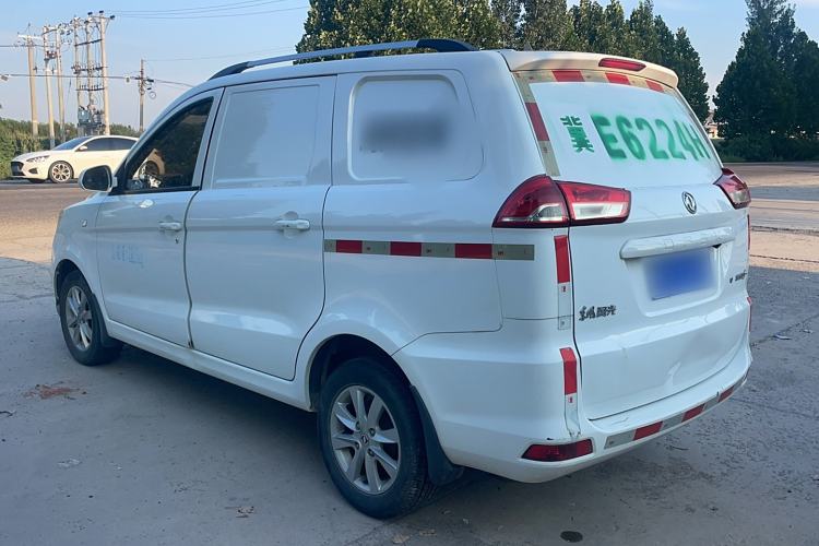 Used Dongfeng Fengon 330 2019 1.5L 330S Manual Luxury Van China VI Standard Exterior 6
