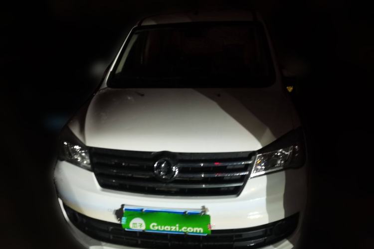 Used Dongfeng Fengon 330 2019 1.5L 330S Manual Luxury Van China VI Standard Front