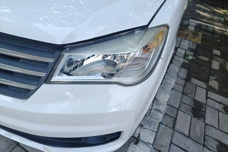Used Dongfeng Fengon 330 2019 1.5L Manual Utility Grade I China VI Left Front Headlight