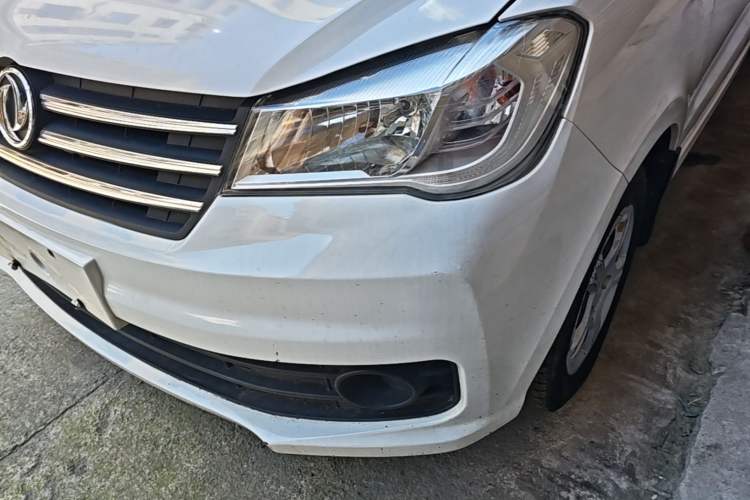 Used Dongfeng Fengon 330 2019 1.5L Manual Utility Grade I China VI Left Front Headlight