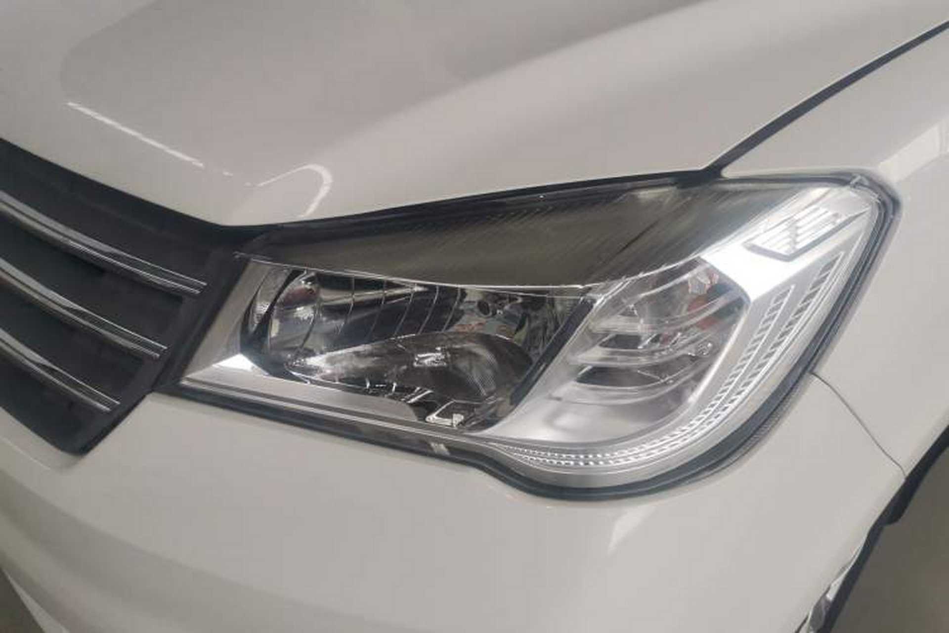 Used Dongfeng Fengon 330 2019 1.5L 330S Manual Comfort Version China VI Standard Left Front Headlight
