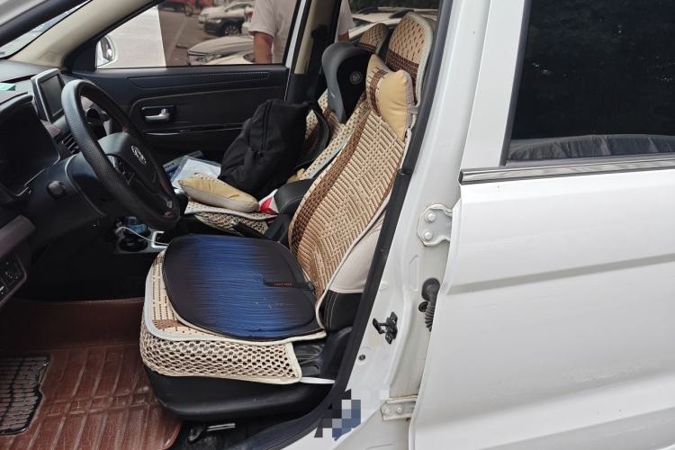 Used Dongfeng Fengon 330 2019 1.5L 330S Manual Comfort Version China VI Standard Left Front Seat