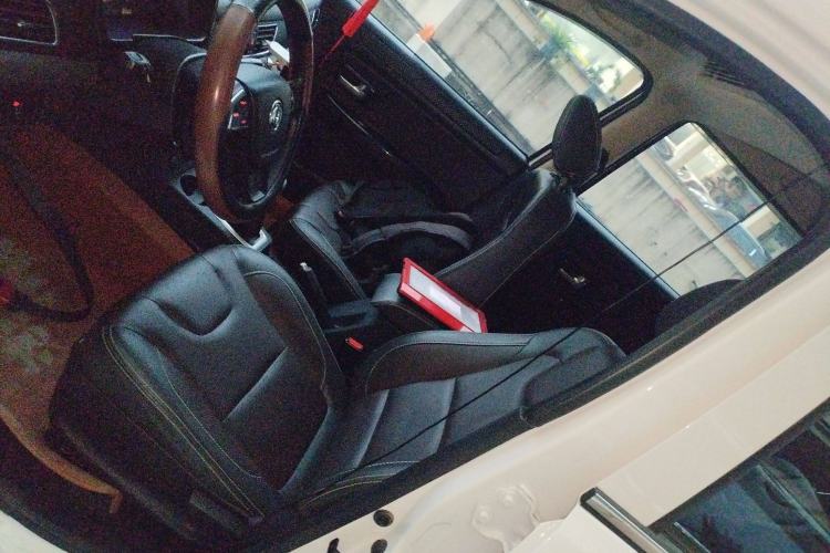 Used Dongfeng Fengon 330 2019 1.5L 330S Manual Comfort Version China VI Standard Left Front Seat