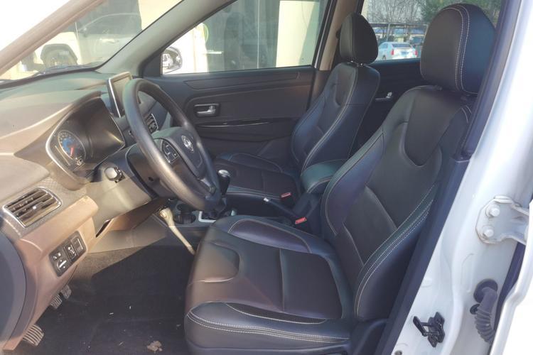 Used Dongfeng Fengon 330 2019 1.5L 330S Manual Comfort Version China VI Standard Left Front Seat