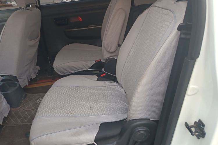 Used Dongfeng Fengon 330 2019 1.5L Manual Practical II China VI Left Rear Seat