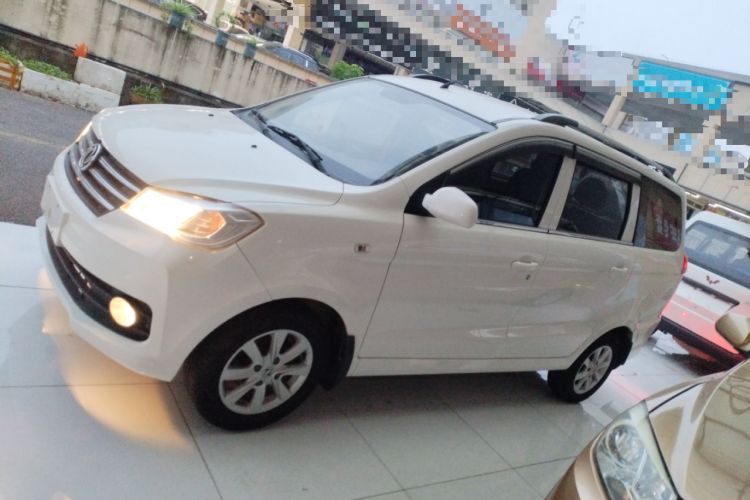 Used Dongfeng Fengon 330 2019 1.5L 330S Manual Comfort Version China VI Standard Left Side