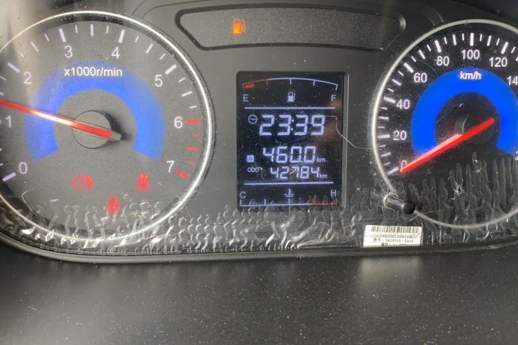 Used Dongfeng Fengon 330 2019 1.5L 330S Manual Comfort Version China VI Standard Odometer Close Up