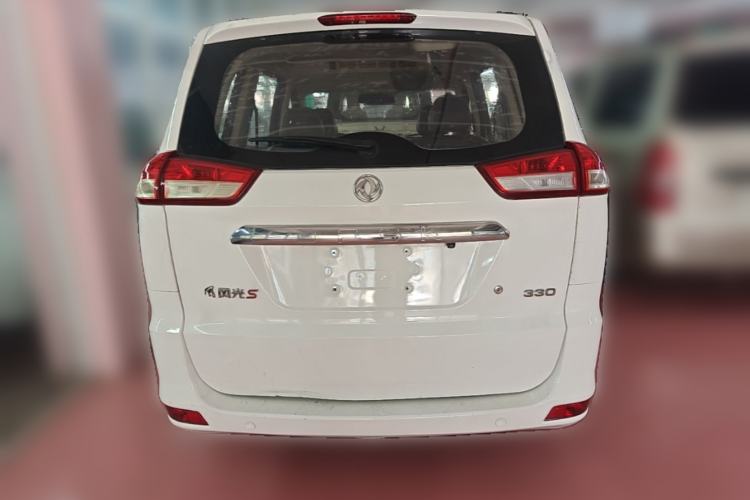 Used Dongfeng Fengon 330 2019 1.5L 330S Manual Comfort Version China VI Standard Rear