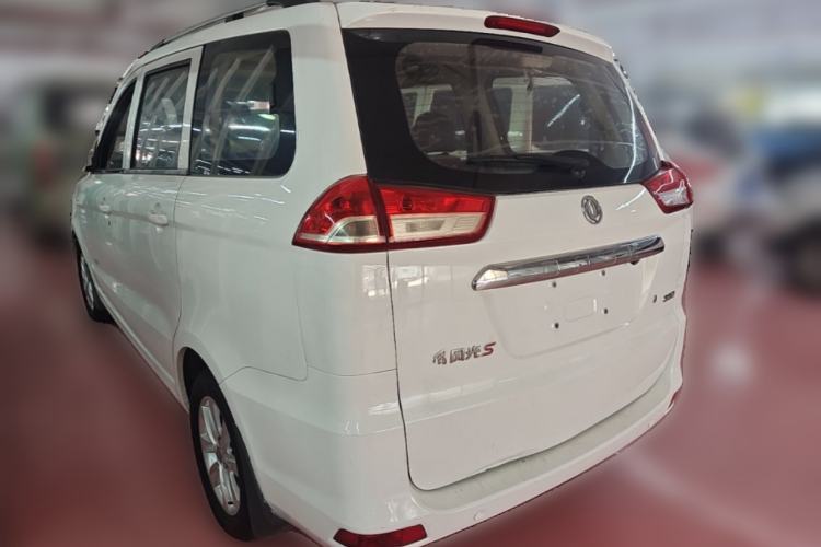Used Dongfeng Fengon 330 2019 1.5L 330S Manual Comfort Version China VI Standard Rear Left 45 Deg