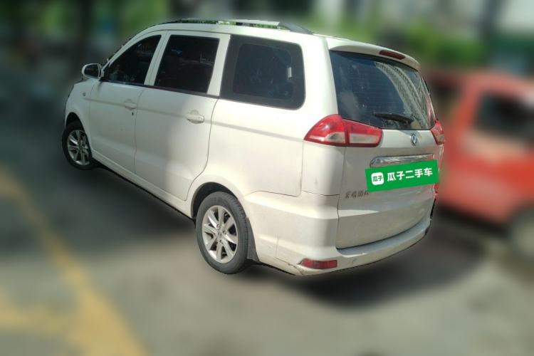 Used Dongfeng Fengon 330 2019 1.5L 330S Manual Comfort Version China VI Standard Rear Left 45 Deg