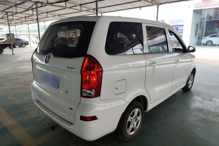 Used Dongfeng Fengon 330 2019 1.5L Manual Utility Grade I China VI Rear Right 45 Deg