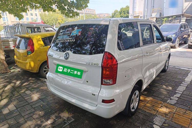 Used Dongfeng Fengon 330 2019 1.5L Manual Utility Grade I China VI Rear Right 45 Deg