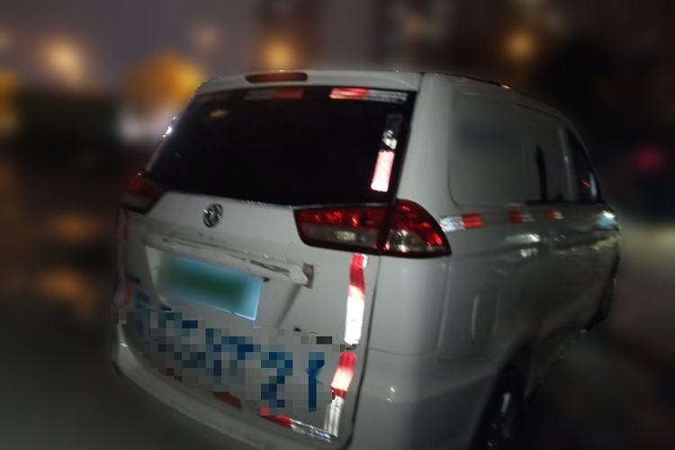 Used Dongfeng Fengon 330 2019 1.5L 330S Manual Luxury Van China VI Standard Rear Right 45 Deg