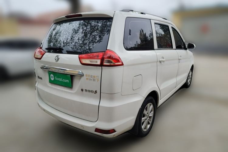 Used Dongfeng Fengon 330 2019 1.5L 330S Manual Comfort Version China VI Standard Rear Right 45 Deg