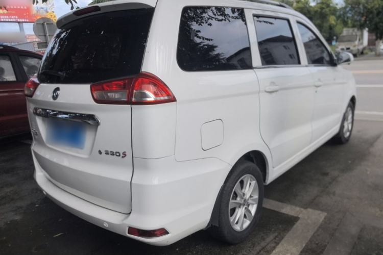 Used Dongfeng Fengon 330 2019 1.5L 330S Manual Comfort Version China VI Standard Rear Right 45 Deg