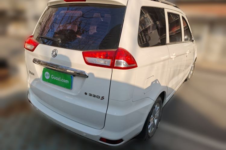 Used Dongfeng Fengon 330 2019 1.5L 330S Manual Comfort Version China VI Standard Rear Right 45 Deg