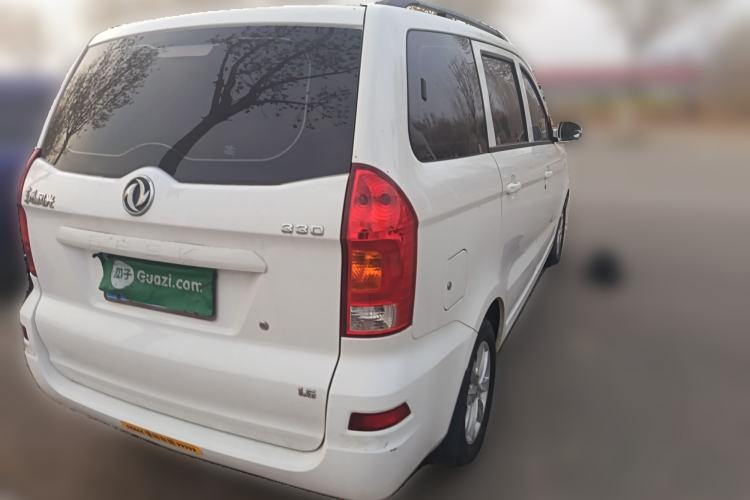 Used Dongfeng Fengon 330 2019 1.5L Manual Practical II China VI Rear Right 45 Deg