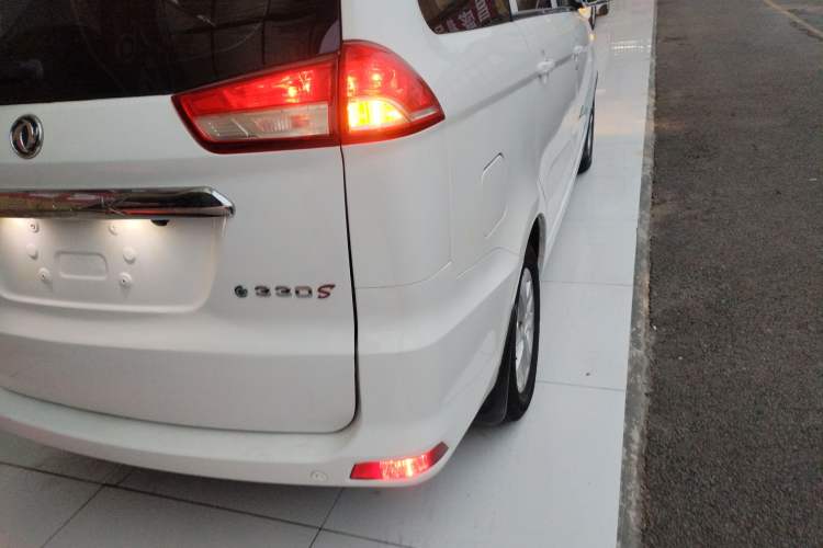 Used Dongfeng Fengon 330 2019 1.5L 330S Manual Comfort Version China VI Standard Right Rear Taillight