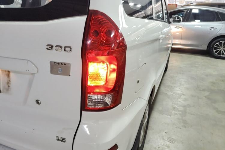 Used Dongfeng Fengon 330 2019 1.5L Manual Utility Grade I China VI Right Rear Taillight