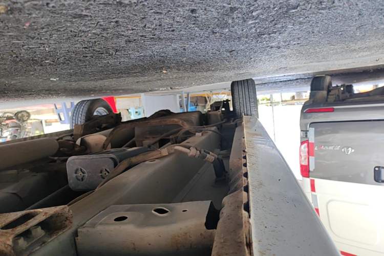 Used Dongfeng Fengon 330 2019 1.5L Manual Practical II China VI Right Side Sill