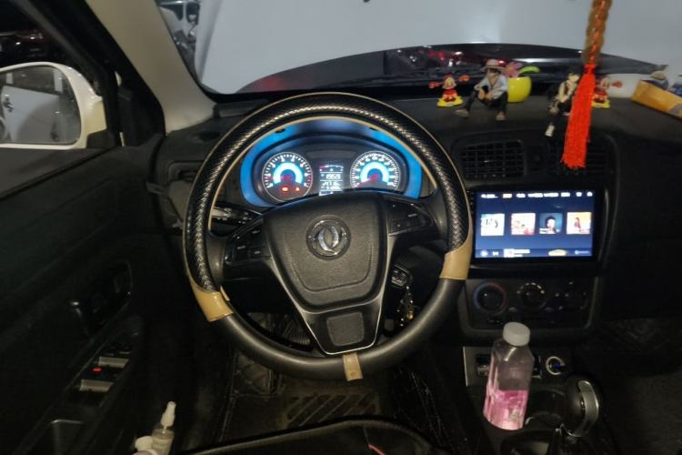 Used Dongfeng Fengon 330 2019 1.5L Manual Practical II China VI Steering Wheel