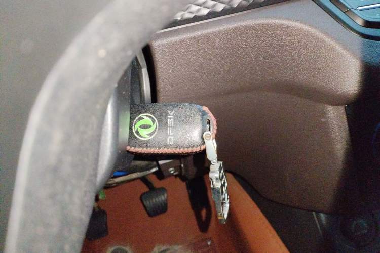 Used Dongfeng Fengon 330 2019 1.5L 330S Manual Comfort Version China VI Standard Vehicle Key