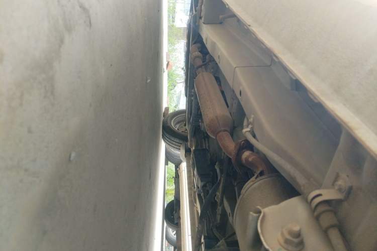 Used Dongfeng Fengon 330  Chassis Rear Left
