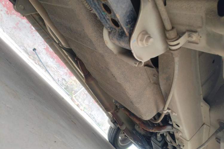 Used Dongfeng Fengon 330  Chassis Rear Right