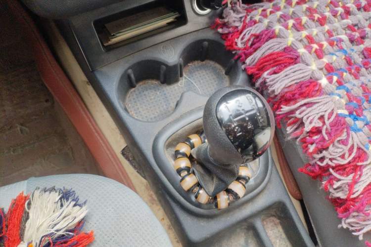 Used Dongfeng Fengon 330  Gear Lever