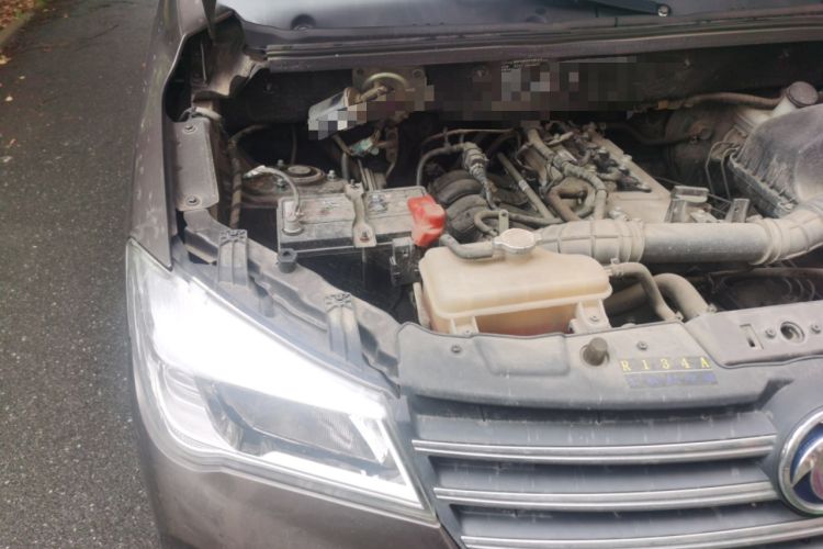 Used Dongfeng Fengon 330 2022 1.5L Manual Luxury Edition China VI Standard Engine Bay Right