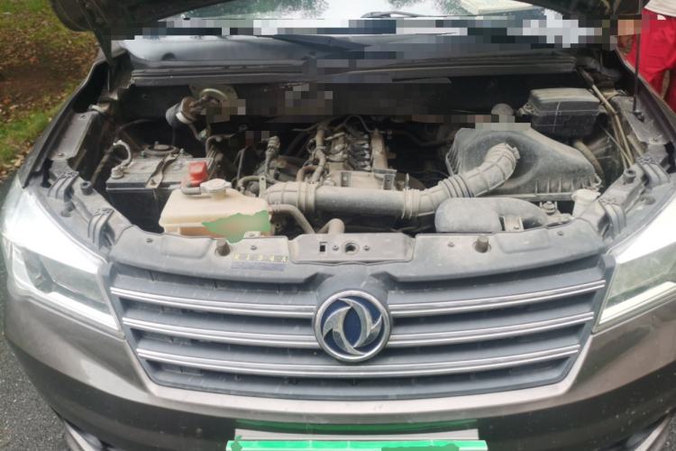 Used Dongfeng Fengon 330 2022 1.5L Manual Luxury Edition China VI Standard Engine Bay