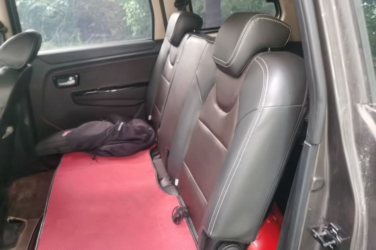 Used Dongfeng Fengon 330 2022 1.5L Manual Luxury Edition China VI Standard Left Rear Seat