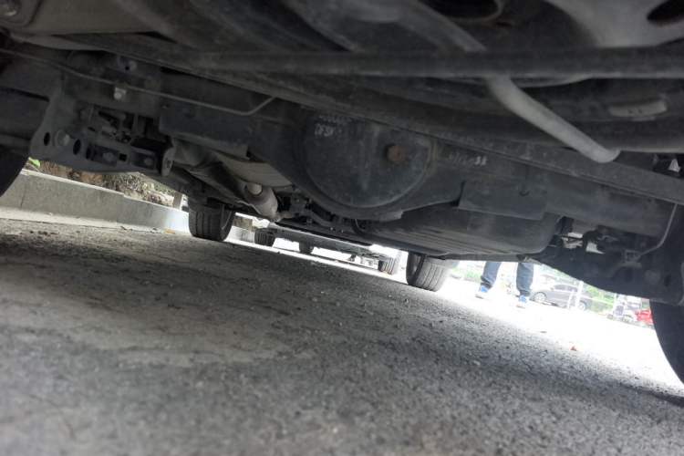 Used Dongfeng Fengon 330 2022 1.5L 330S Manual Supreme Edition China VI Standard Chassis Rear