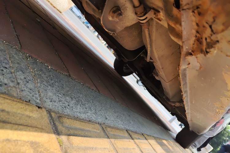 Used Dongfeng Fengon 350 2014 1.5L Manual Base Version Chassis Rear Right