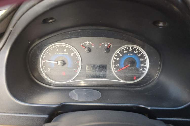 Used Dongfeng Fengon 350 2014 1.5L Manual Base Version Instrument Cluster