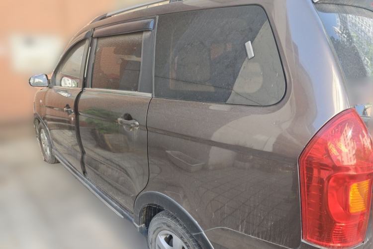 Used Dongfeng Fengon 350 2014 1.5L Manual Base Version Rear Left 45 Deg