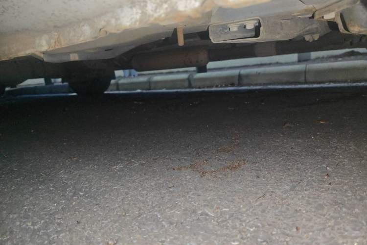 Used Dongfeng Fengon 350 2014 1.5L Manual Base Version Chassis Front Right