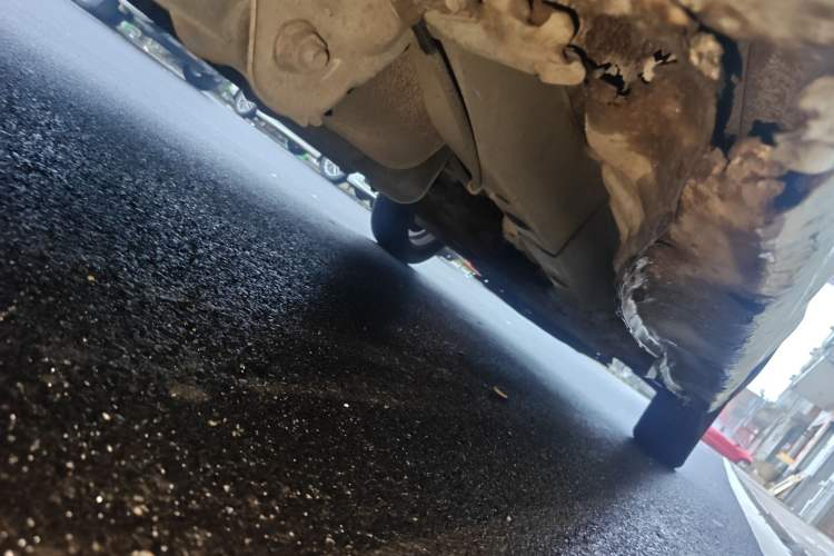 Used Dongfeng Fengon 350 2014 1.5L Manual Base Version Chassis Rear Right