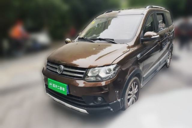 Used Dongfeng Fengon 360 2015 1.5L Manual Luxury 7-Seater China IV Standard