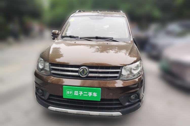 Used Dongfeng Fengon 360 2015 1.5L Manual Luxury 7-Seater China IV Standard Front