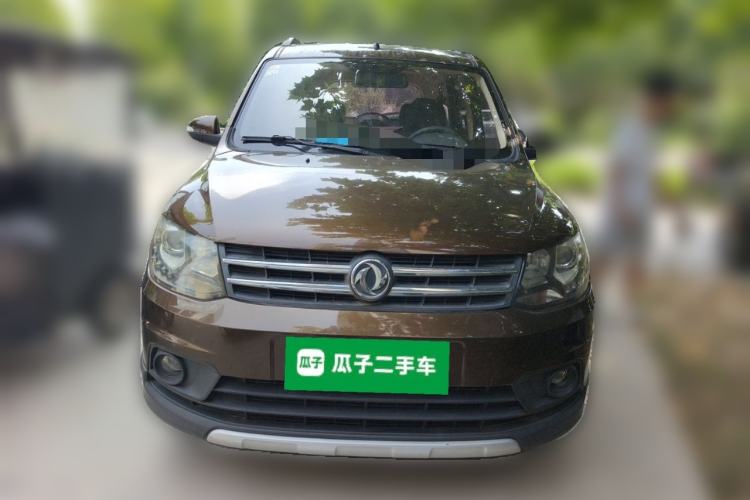 Used Dongfeng Fengon 360 2015 1.5L Manual Luxury 7-Seater China IV Standard Front