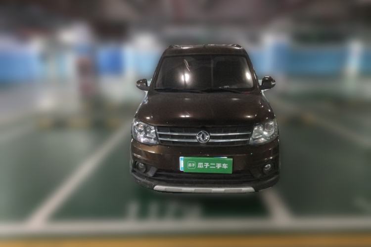 Used Dongfeng Fengon 360 2015 1.5L Manual Luxury 7-Seater China V Emission Standard Front
