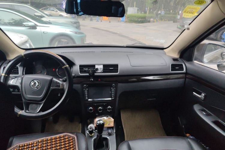 Used Dongfeng Fengon 360 2015 1.5L Manual Luxury 7-Seater China IV Standard Headliner
