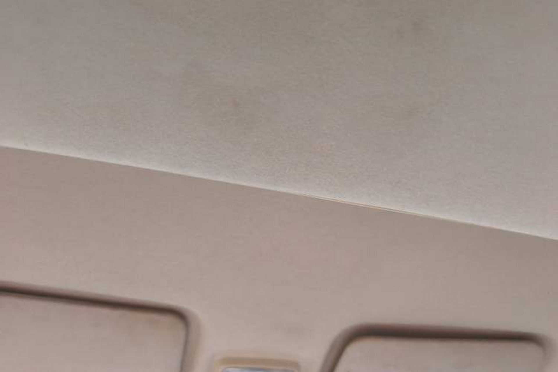 Used Dongfeng Fengon 360 2015 1.5L Manual Comfort II 7-Seater Headliner